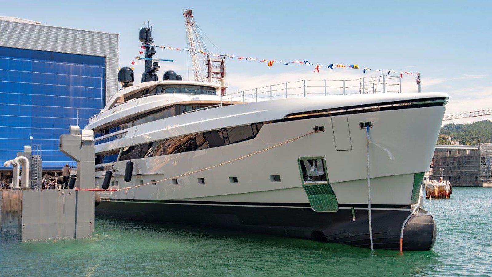YA-SAN Sanlorenzo Launches First 62 Steel Superyacht